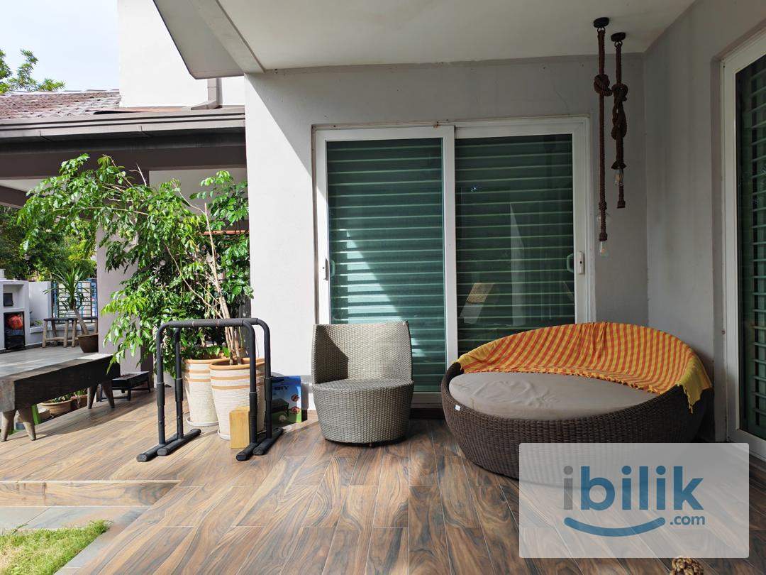 Resort Like Co-Living Master Bedroom in Putra Heights - Image 6