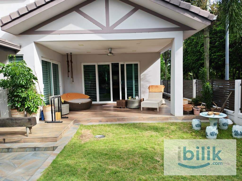 Resort Like Co-Living Bedroom with Ensuite Bathroom in Putra Heights - Image 10