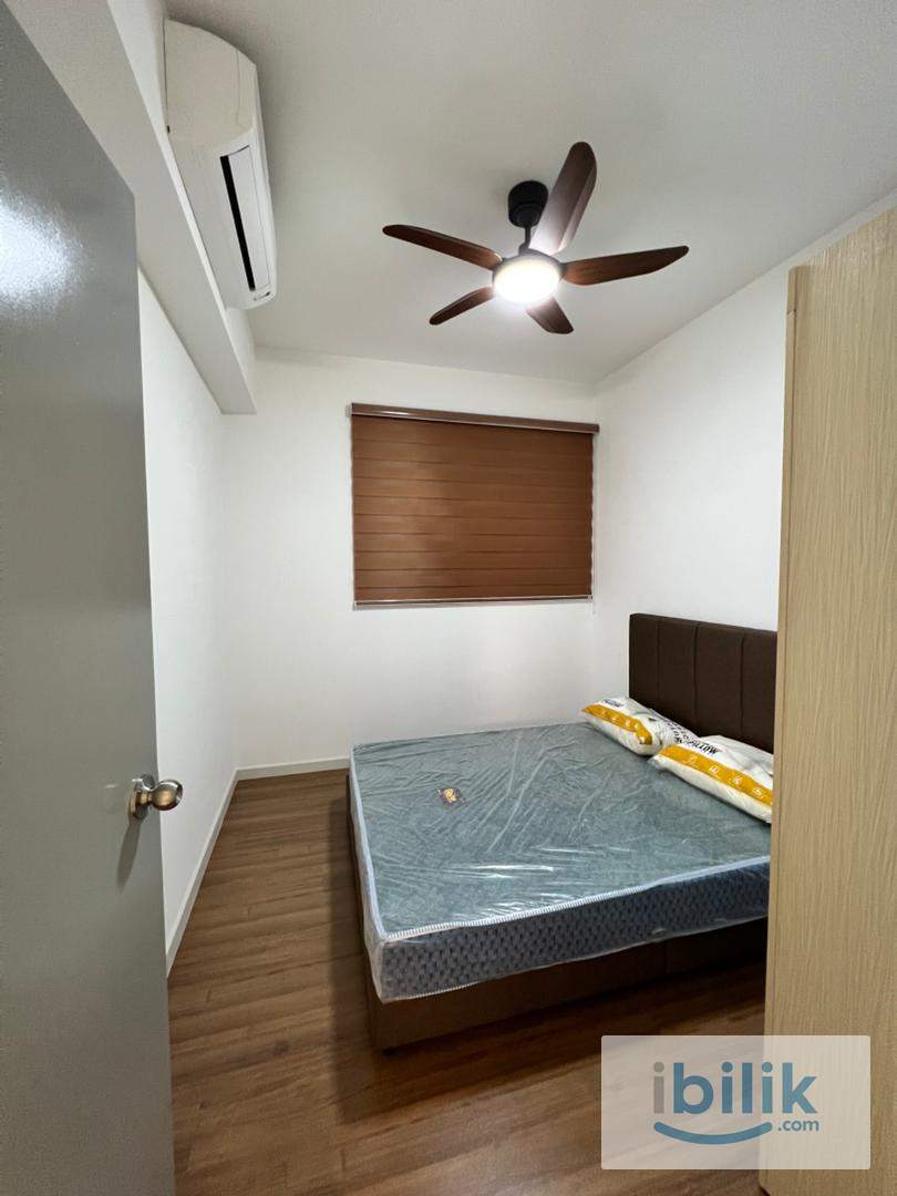 Modernism Middle Room in KL City - Image 5