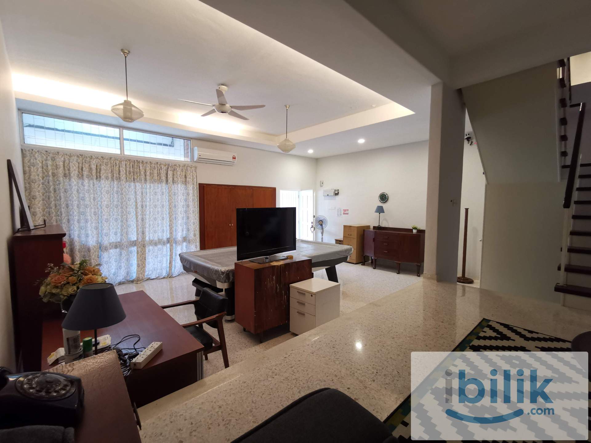 ✨[FULLY FURNISHED MEDIUM ROOM]✨ Low Density House! With Beautiful Common Living Area (comes with POOL TABLE) - Image 2