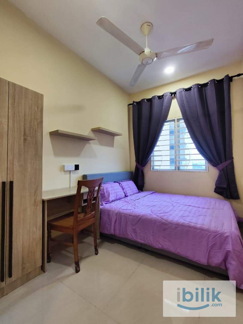 🌟 Fully Furnished Middle Room for only RM750!!! 🌟    🔥 READY TO MOVE IN 🔥   👧 PREFER FEMALES 👧 - Image 1
