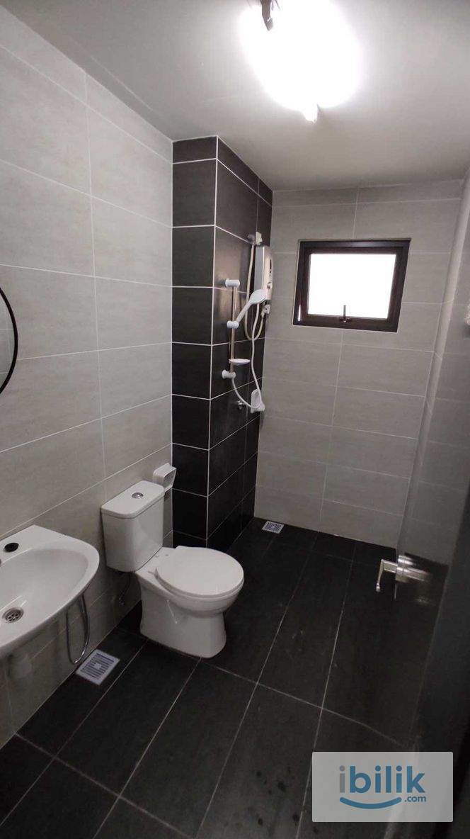 Comfort fully furnished studio unit in Oasis Ara Damansara, Ara Damansara, Selangor  - Image 4