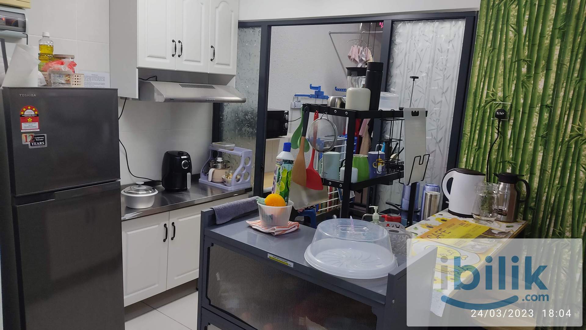 Single Room at Damai Residence, Direct Bus to Chan Sow Lin MRT / LRT, Bukit Bintang, TRX, KLCC, Pudu - Image 5