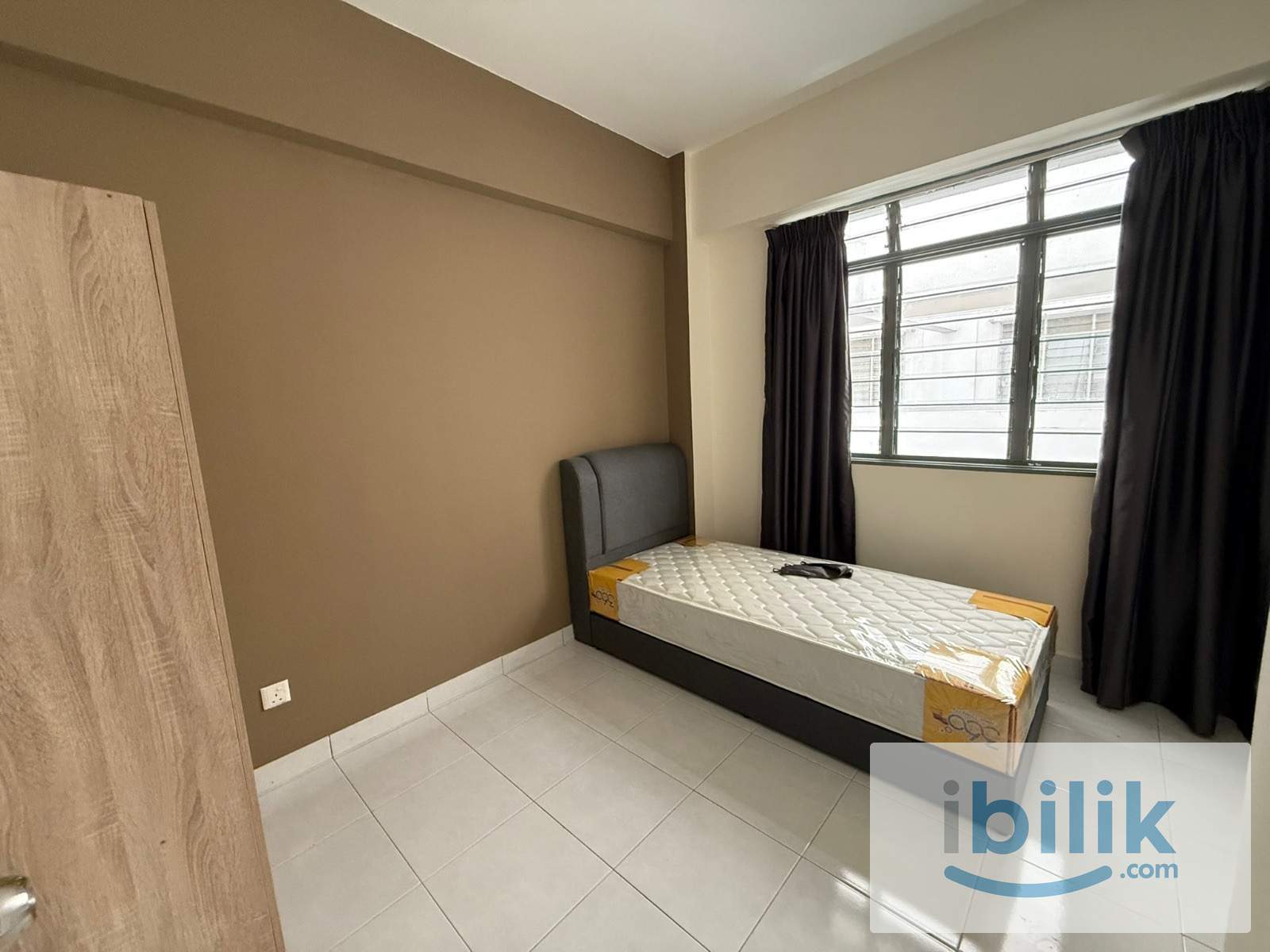 Middle room for rent MAINPLACE USJ21 - Image 1