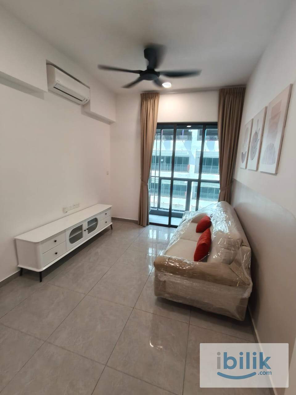 Master, Medium, Small Room Available  - Image 10