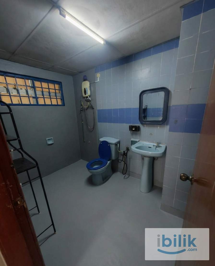 COZY MASTER ROOM FOR RENT @ BUKIT OUG Near Sri Petaling & Bukit Jalil - Image 1