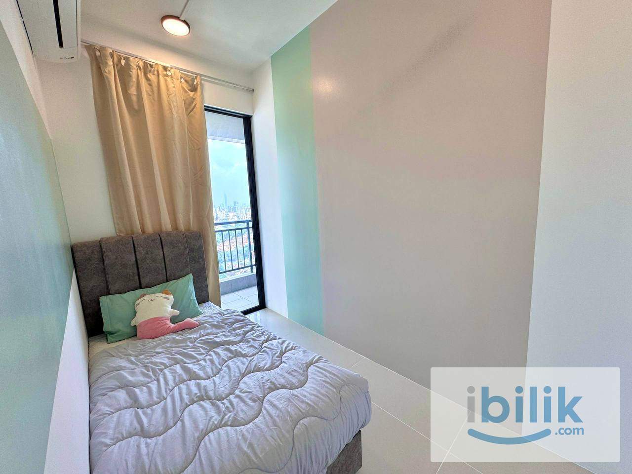 Cozy Singe Room With Balcony For Rent Near Jalan Ipoh Aradia Residence - Image 4