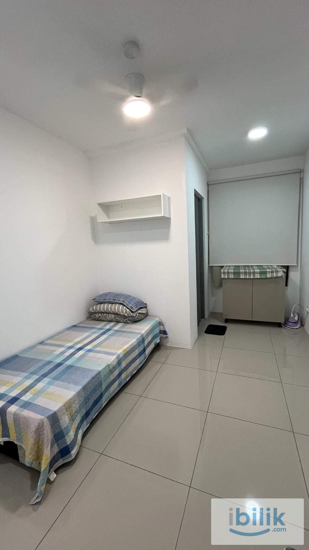 Master Bedroom @Casa Jasmine, Setia Alam Taipan 4B2R Fully Furnished Brand New Condo - Image 1