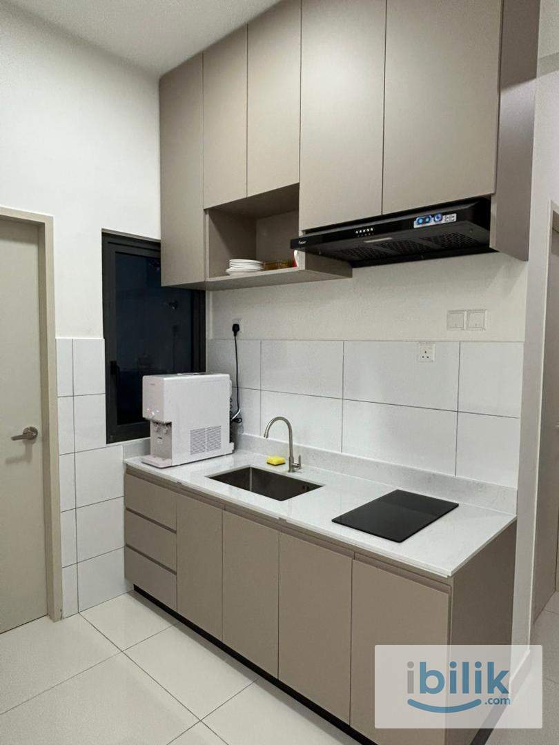 100m to MRT [Middle Room] - Nexus Residence Taman Pertama - Image 5