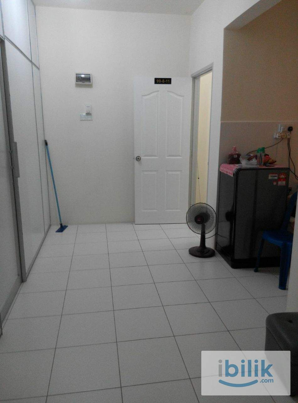 Master Room  - Image 6