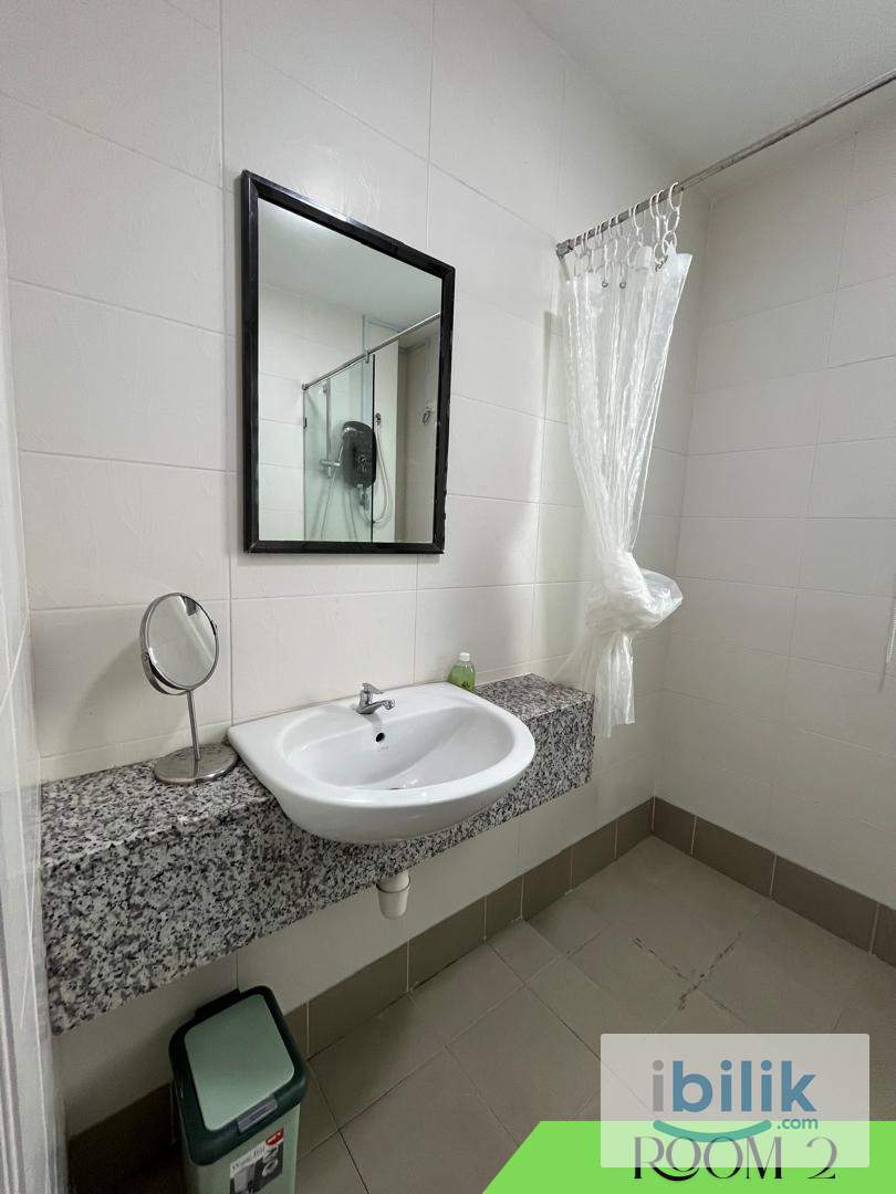 🏡✨ Masterbedroom – Taman Aston (Gated & Guarded Landed House) ✨🏡 - Image 4