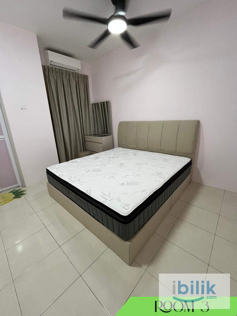 🏡✨ Premium Single Room with Shared Toilet – Taman Aston (Gated & Guarded Landed House) ✨🏡 - Image 1
