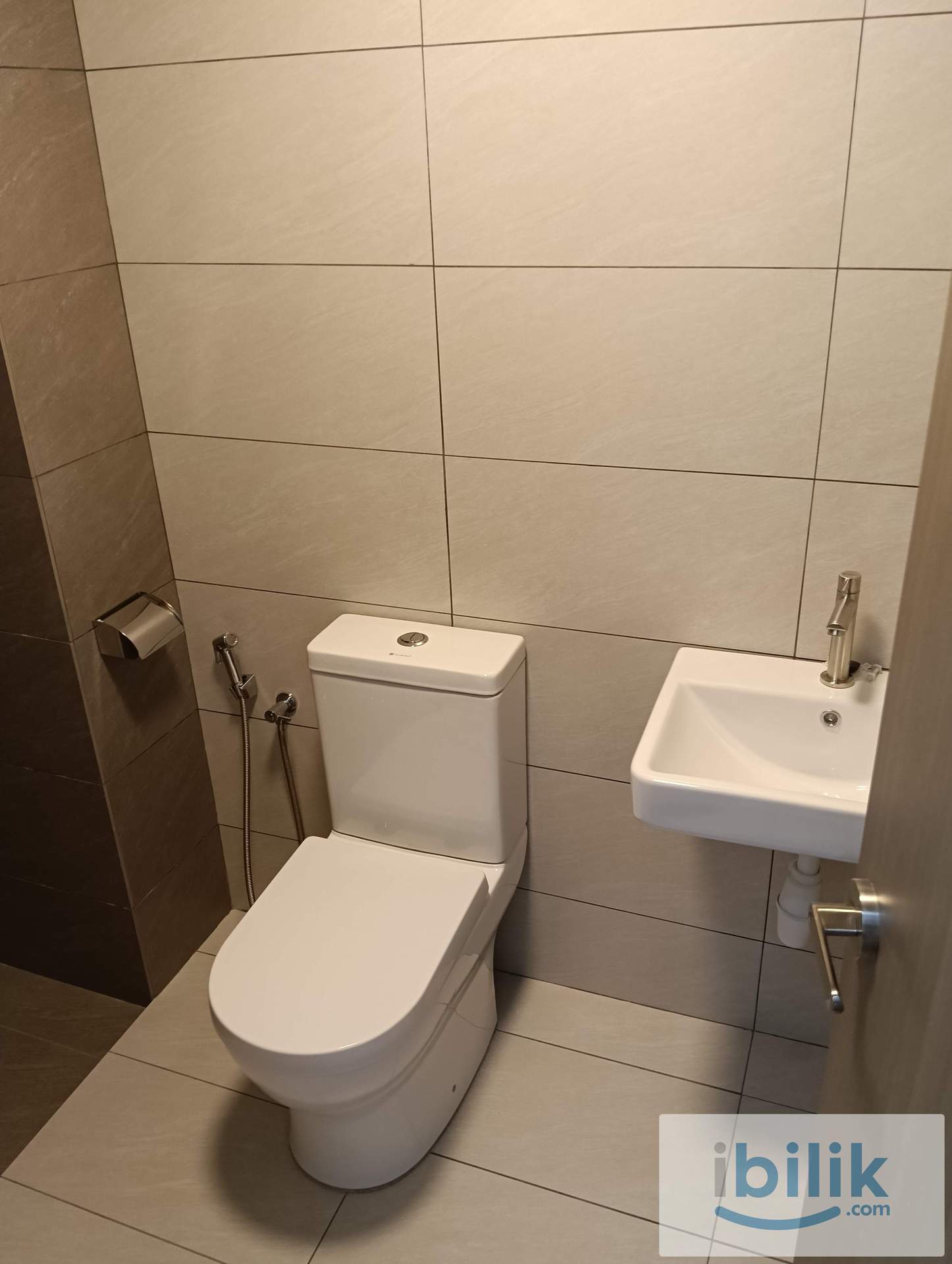Dual-Key Master Room @ Residensi Armani Sg. Long, Kajang. - Image 5