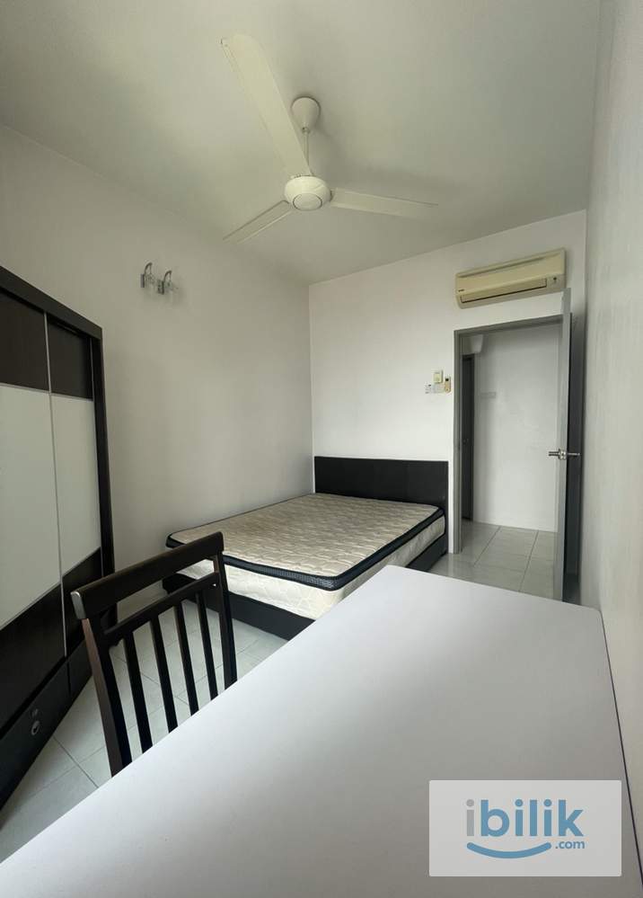 Karpal Singh Drive! The Spring Condo Air-Cond Room for Rent! - Image 1