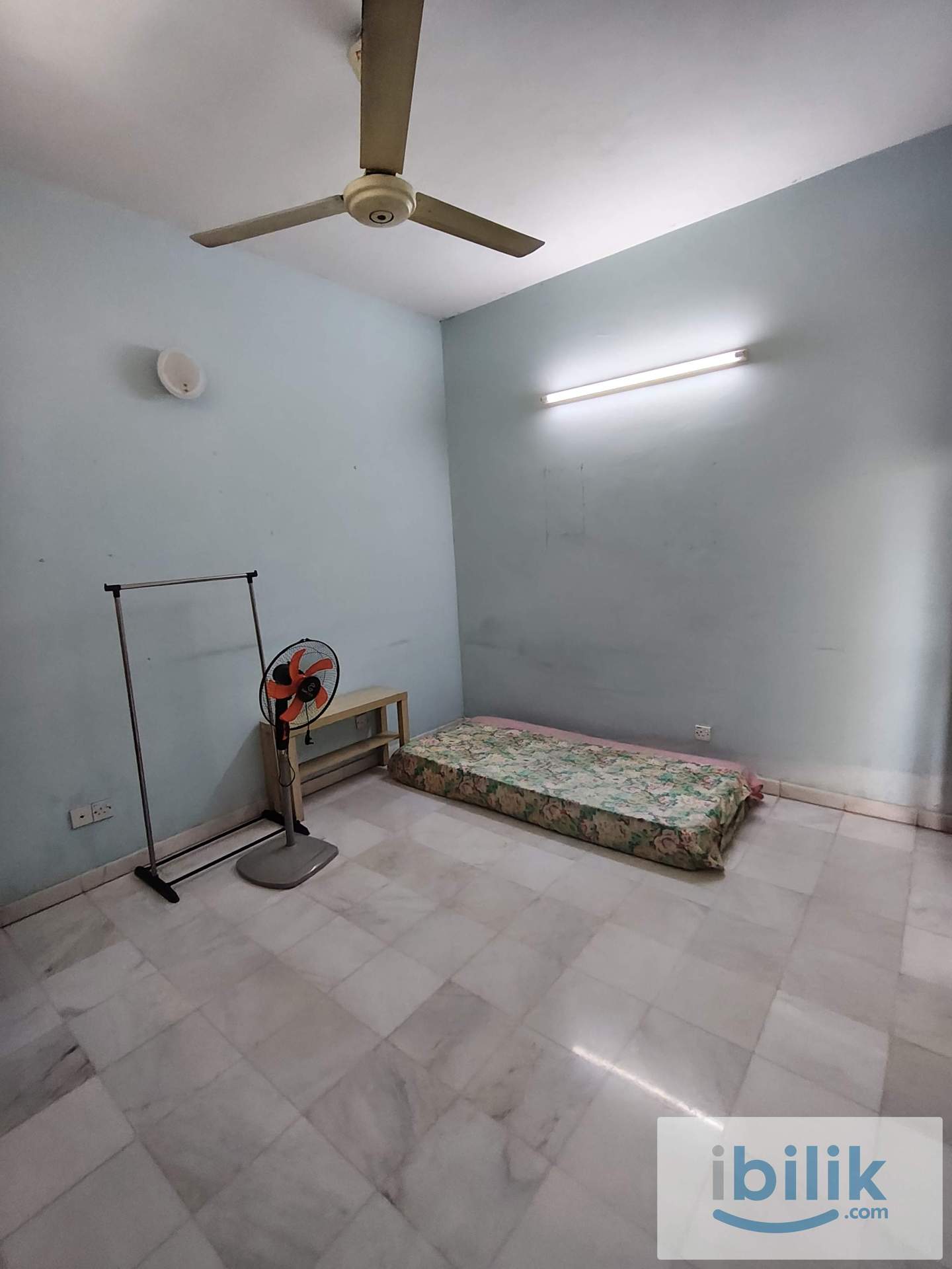 Single room to rent at Ipoh garden - Image 1