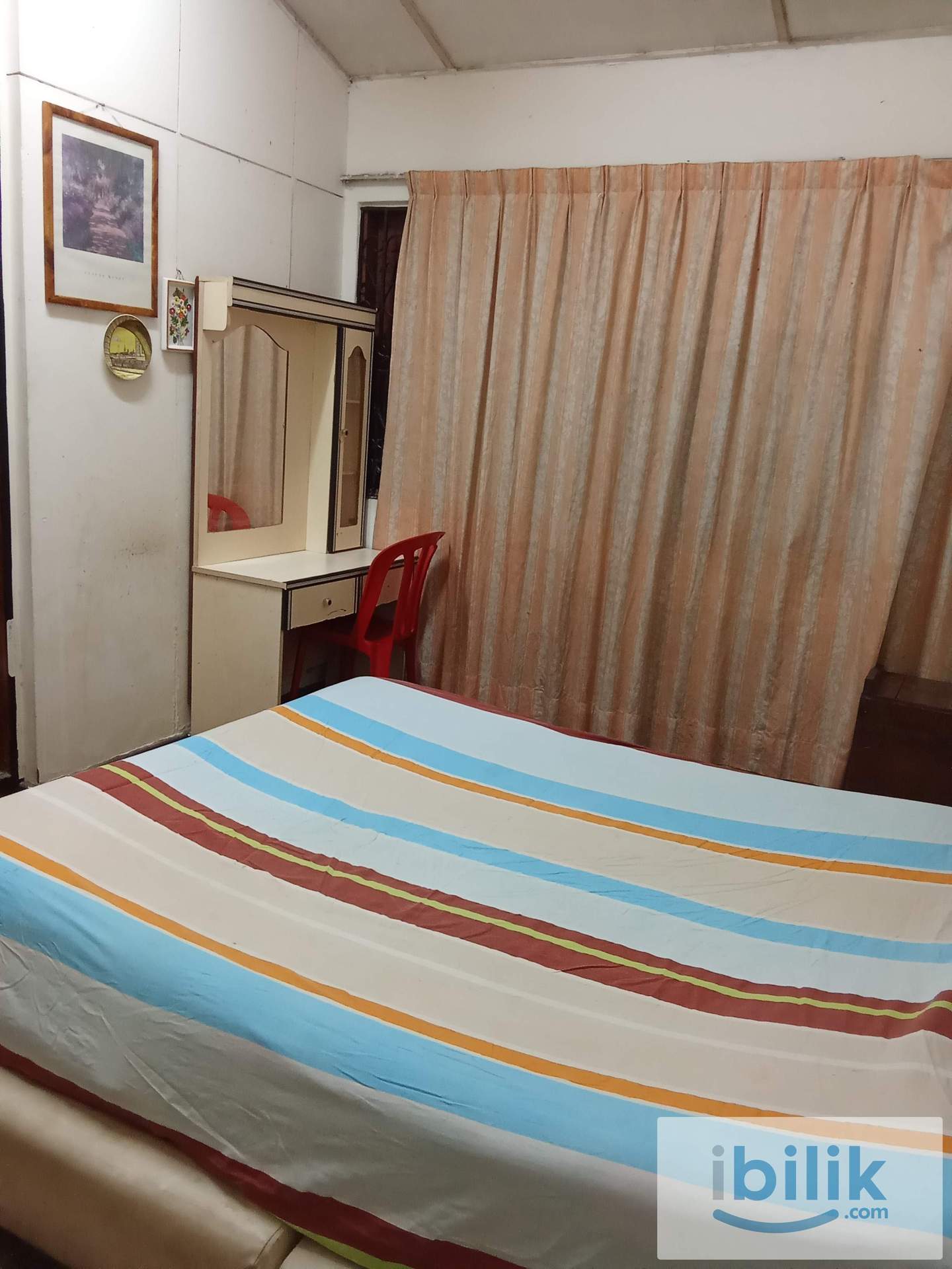 Middle room for rent near Melawati mall  - Image 2