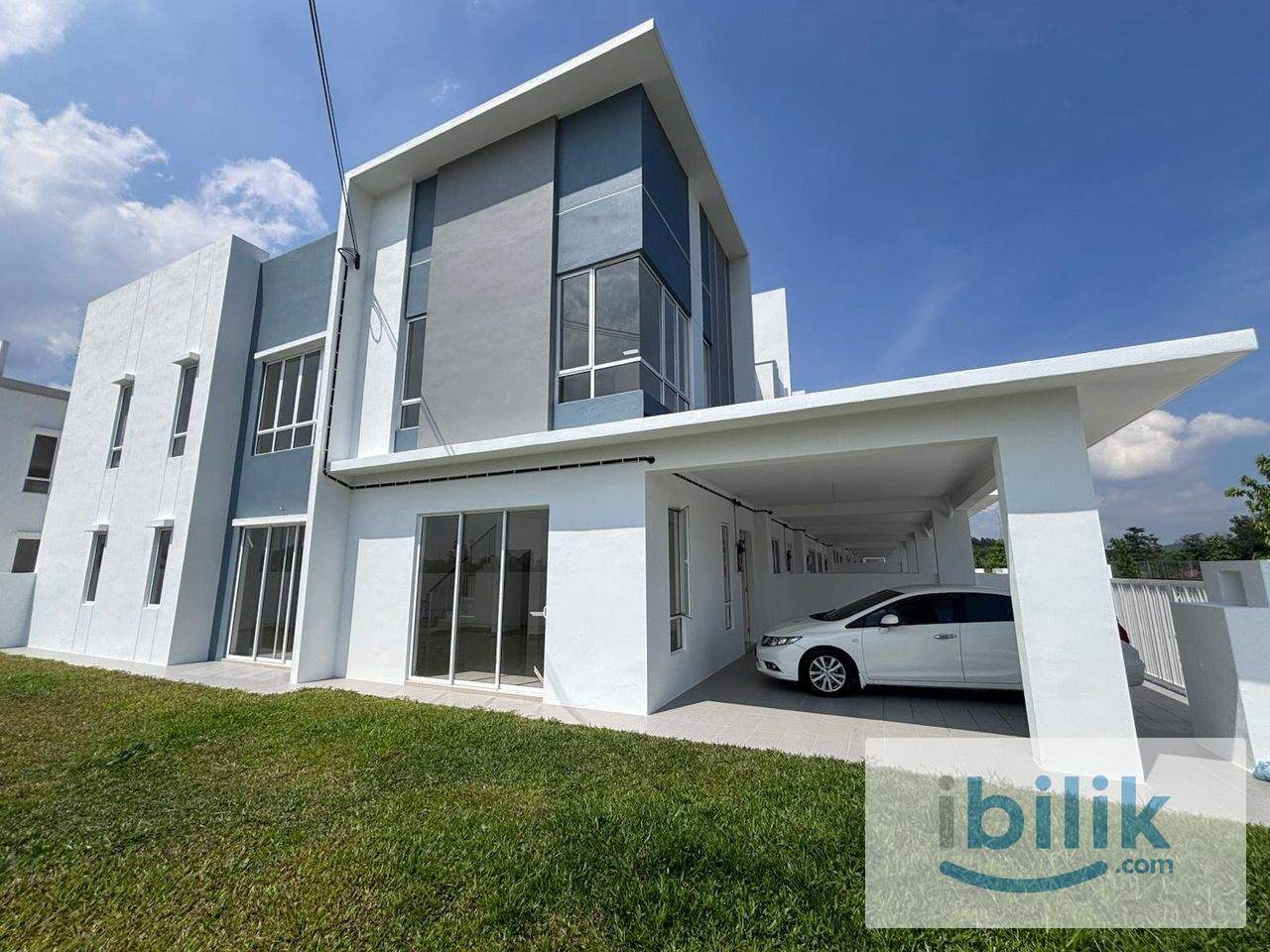 4 Room Prime Rental – Act Fast! - Image 1