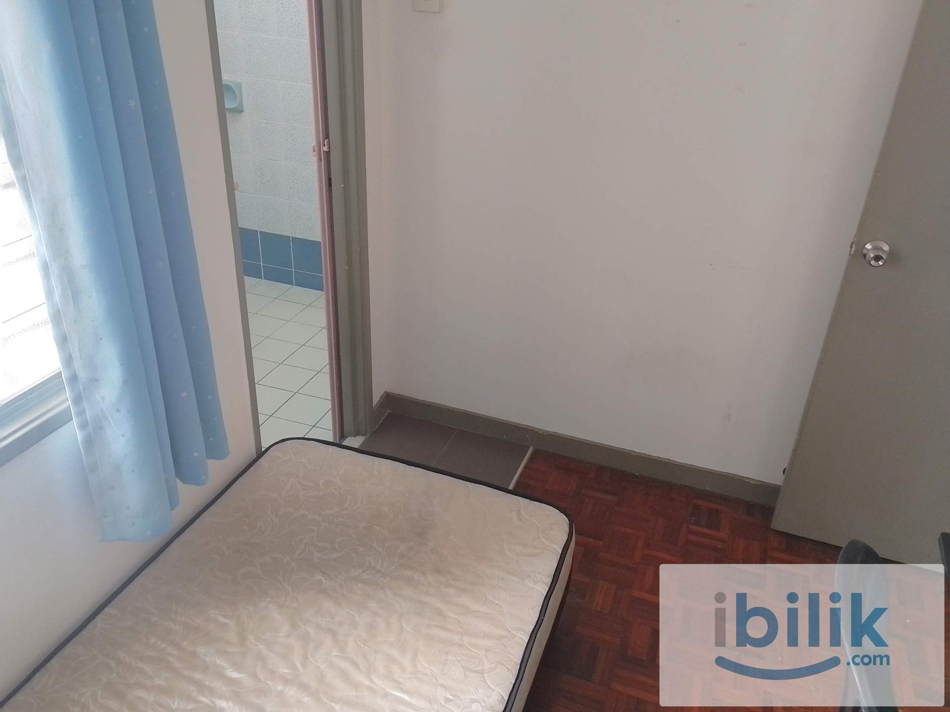 (Pet Friendly House) Co-Living Landed House Single Room at Putra Bahagia c/w Attached Bathroom and Aircond - Image 3