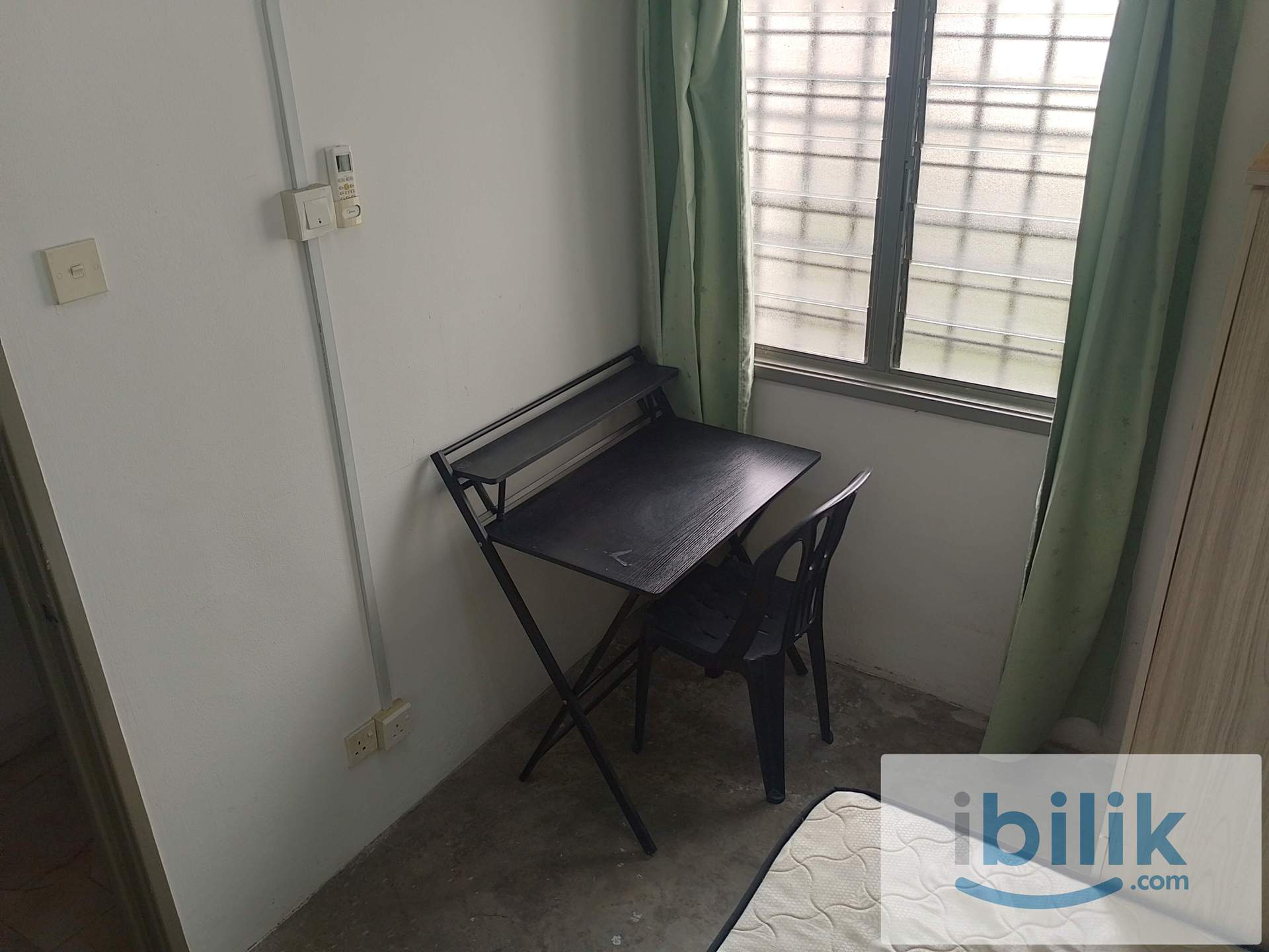 (Pet Friendly House) Co-Living Landed House Single Room at Putra Bahagia c/w Aircond - Image 4