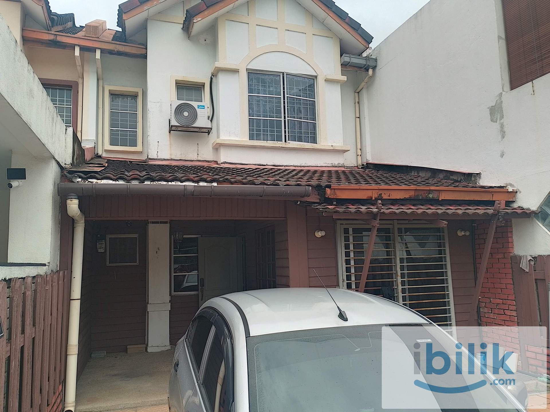 (Pet Friendly House) Co-Living Landed House Single Room at Putra Bahagia c/w Aircond - Image 8
