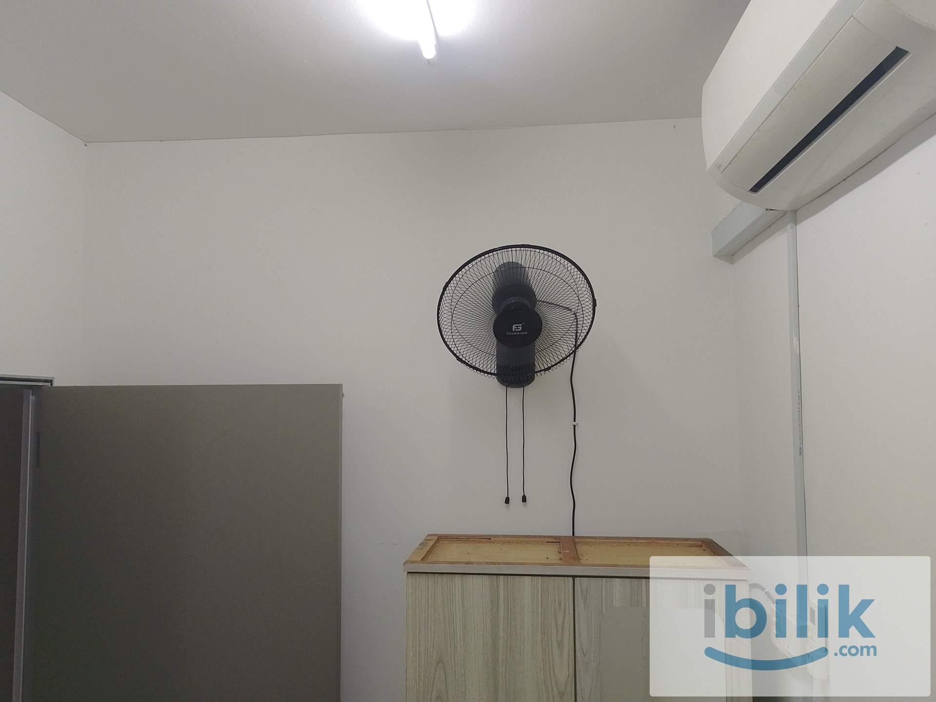(Pet Friendly House) Co-Living Landed House Single Room at Putra Bahagia c/w Aircond - Image 7