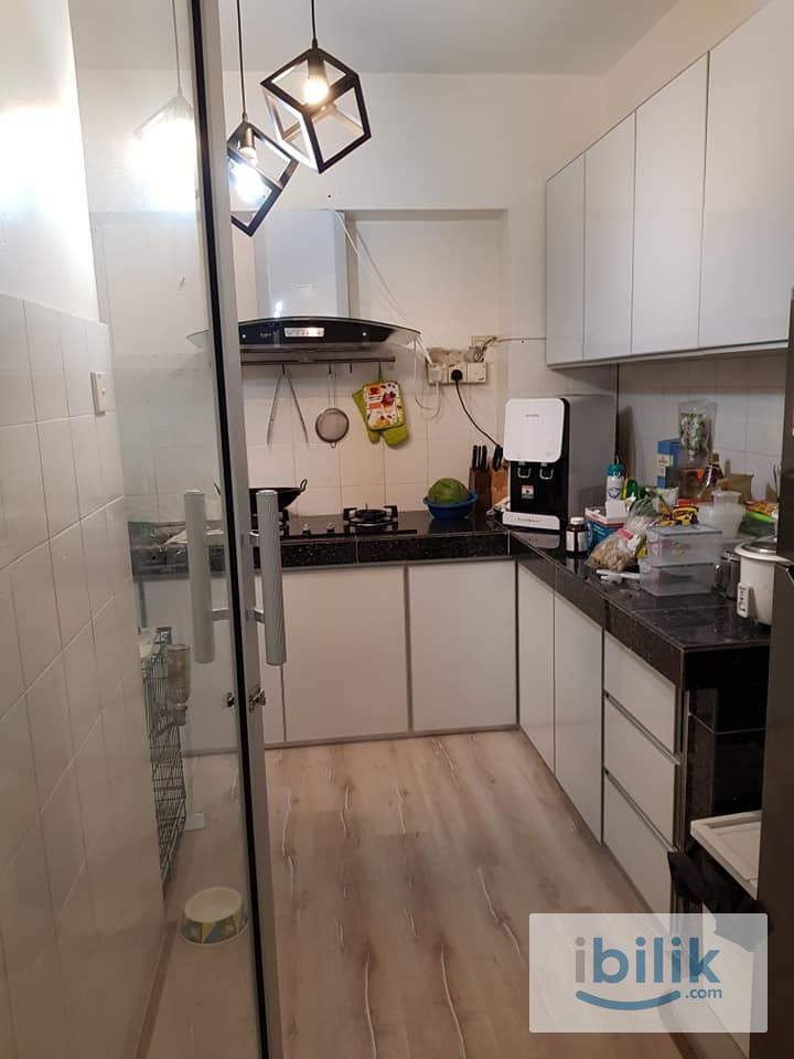 Danau Impian Condo Taman Desa Master Room With PRIVATE BATHROOM (RM800) - Image 4