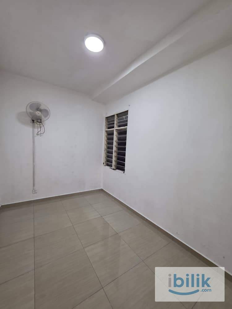 Prime Location Apartment For Rent At Bandar Sunway - Image 4