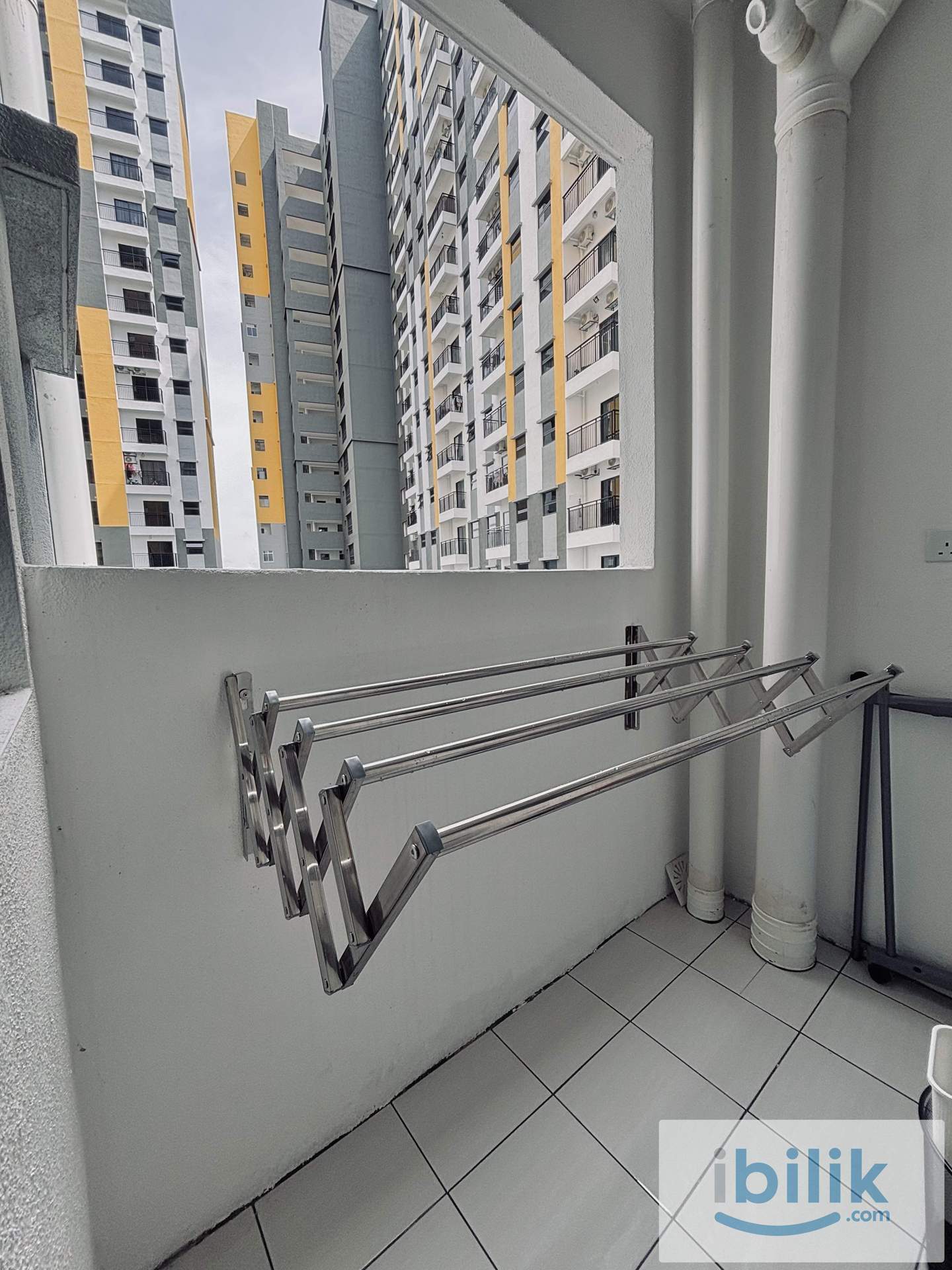 Fully Furnished Non Sharing Medium Bedroom - Image 5