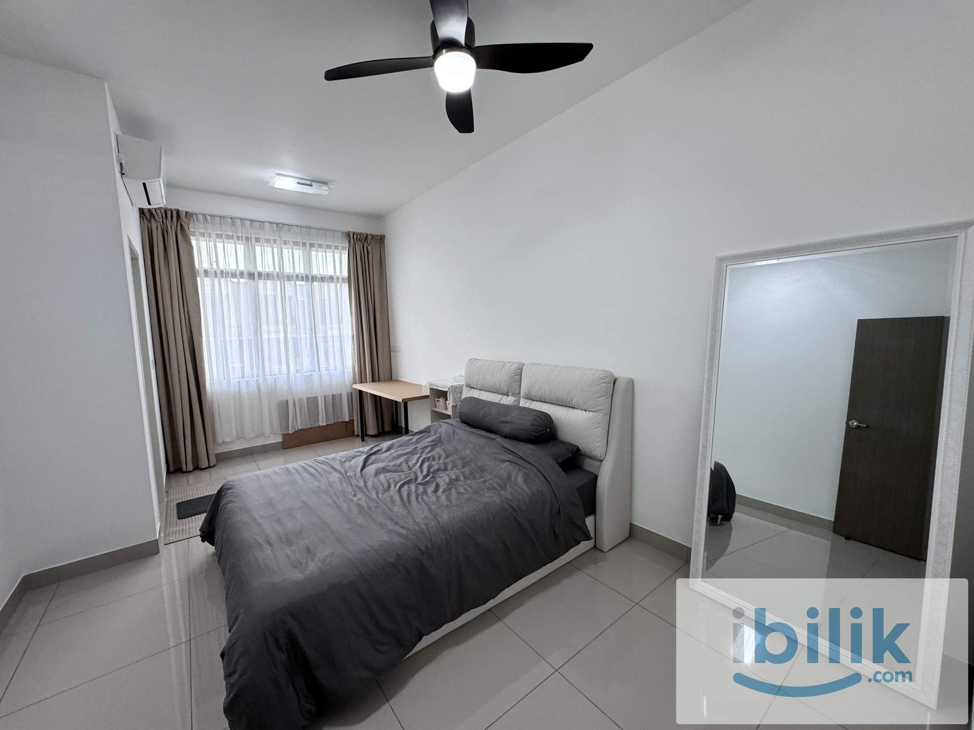 1st Floor Middle Room - Senadi Hill - Image 2