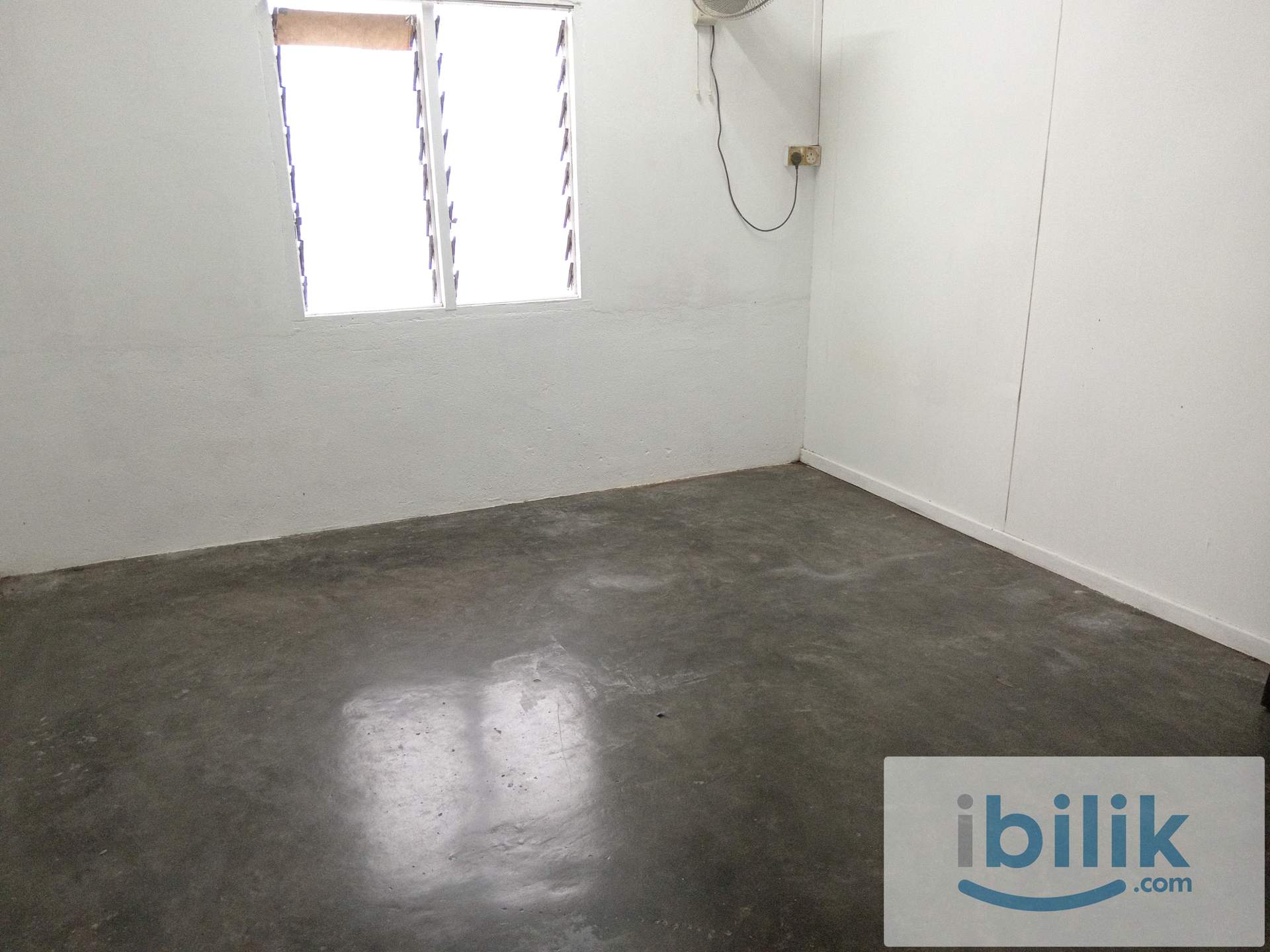 Selayang Bungalow room for rent - Image 1
