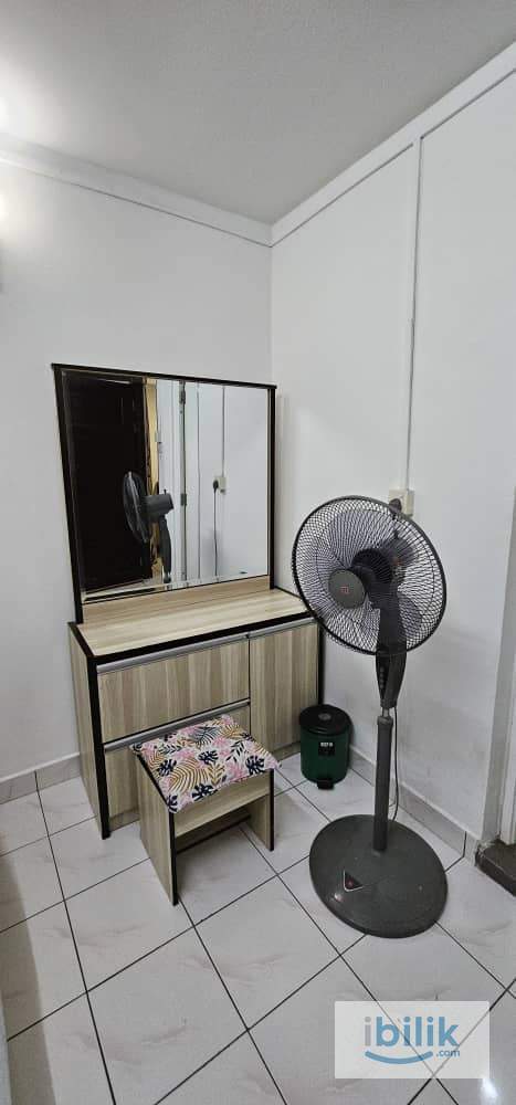 Master bedroom  - Image 3