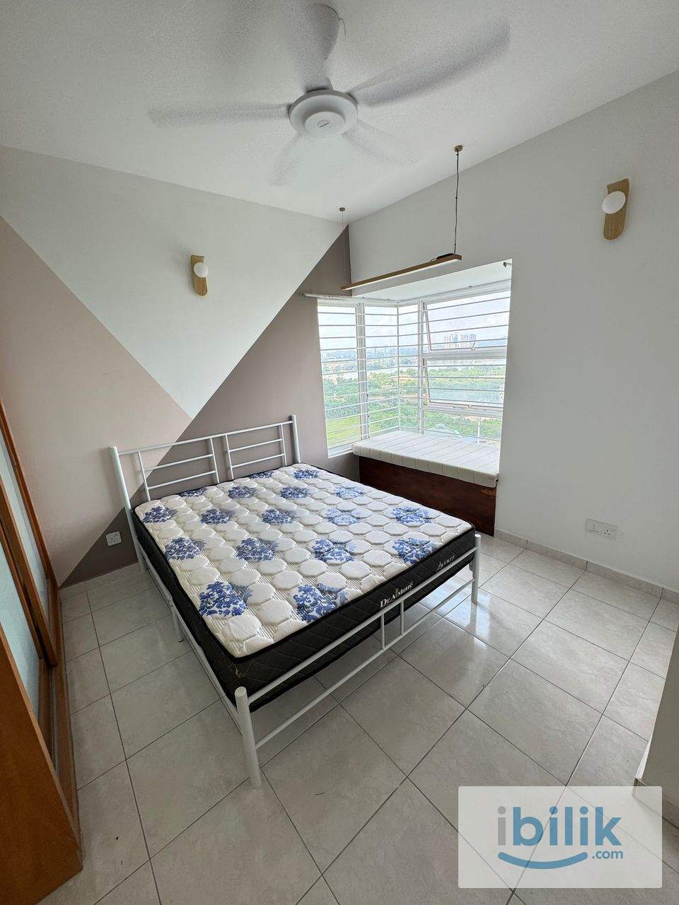 PREMIUM MASTER SUITE WITH STYLISH DESIGNS - Image 3