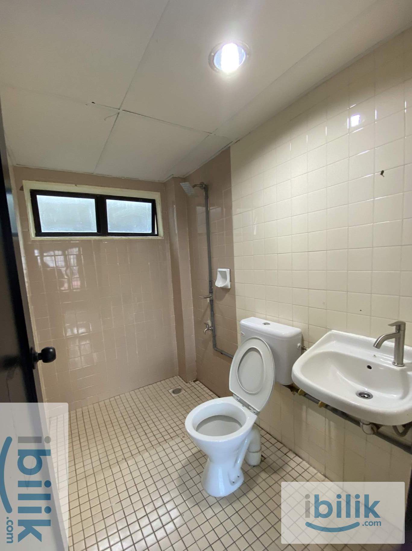 Rumah sewa 3B2T di Sri Panglima C, Pangsapuri Bukit Saujana, JB - Image 9