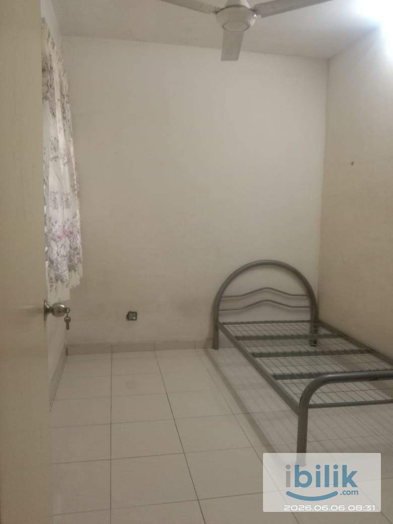 SINGLE ROOM - Image 1