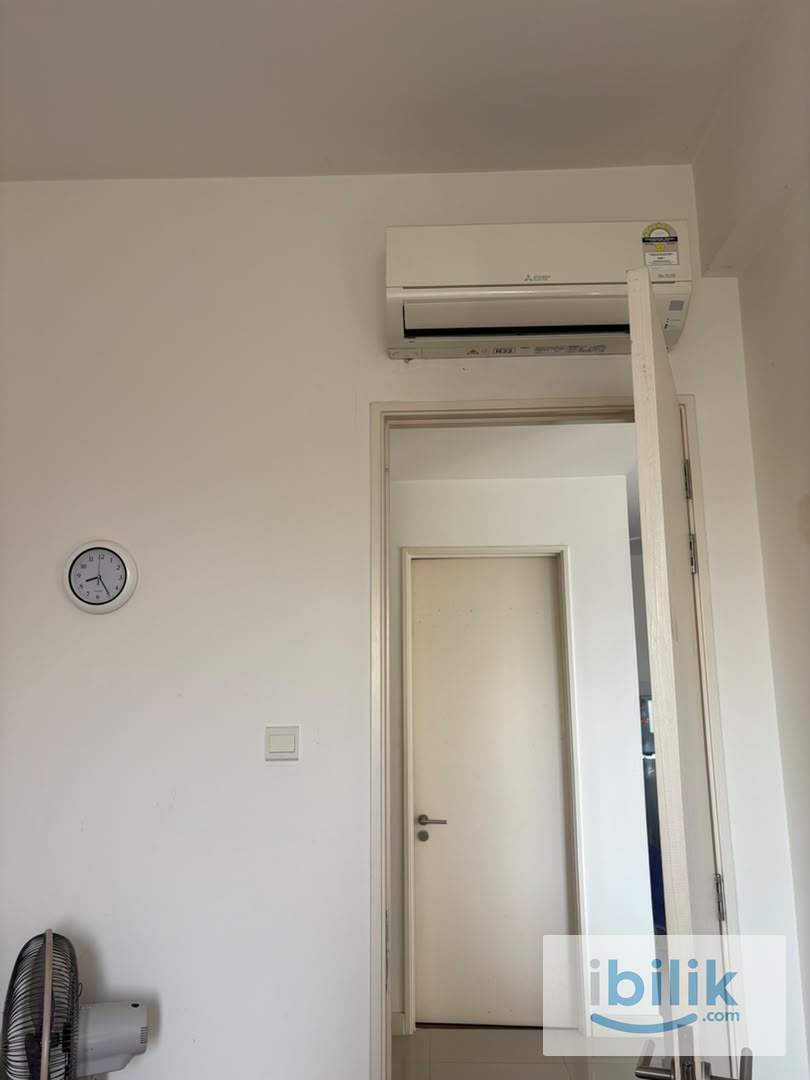 Well-Maintained Furnished Room @ Desa Green | Quiet, Clean & Comfortable Living - Image 2