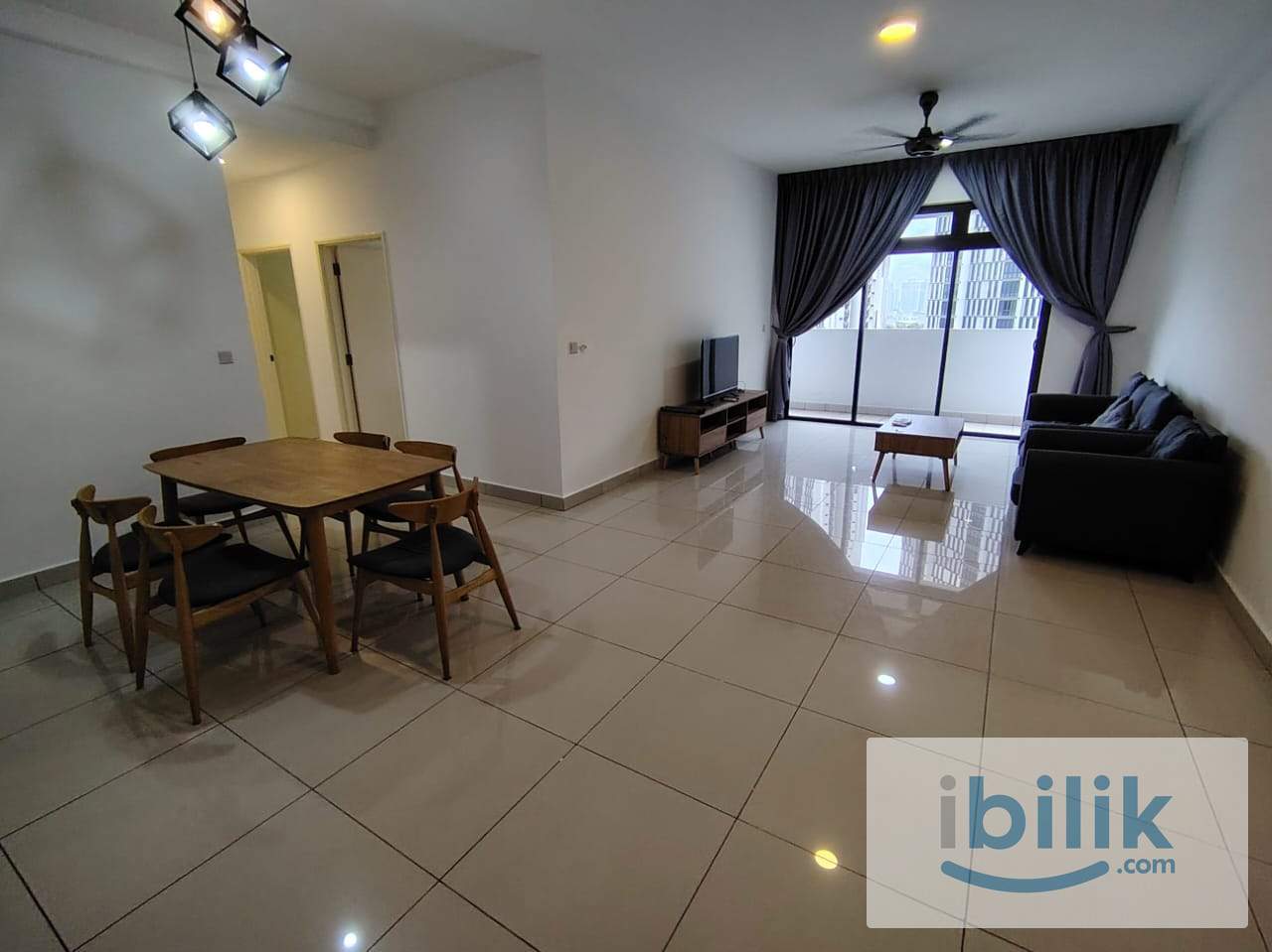 2 bedroom apartment  - Image 1