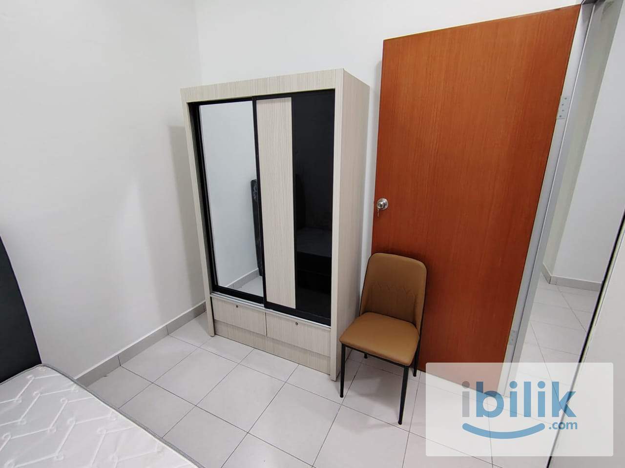 Senai aircon room for rent - Image 9