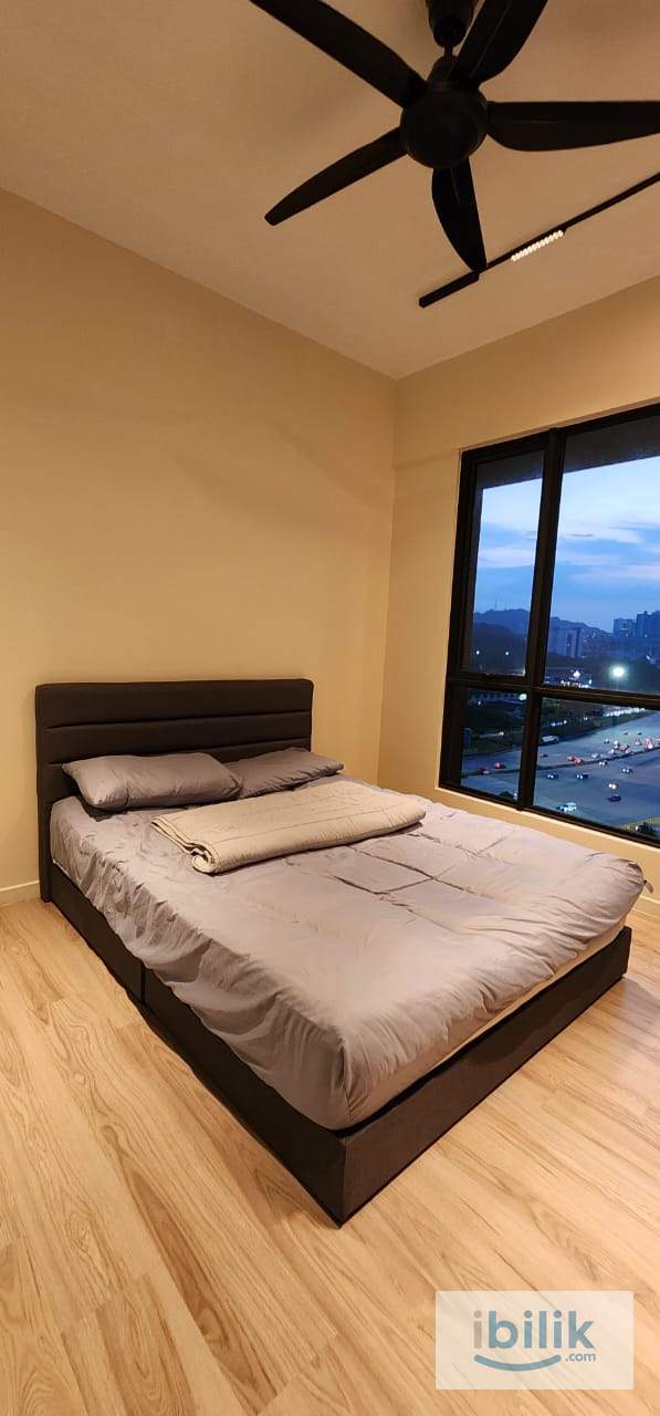 Cozy Master bedroom (Female unit) - Image 4