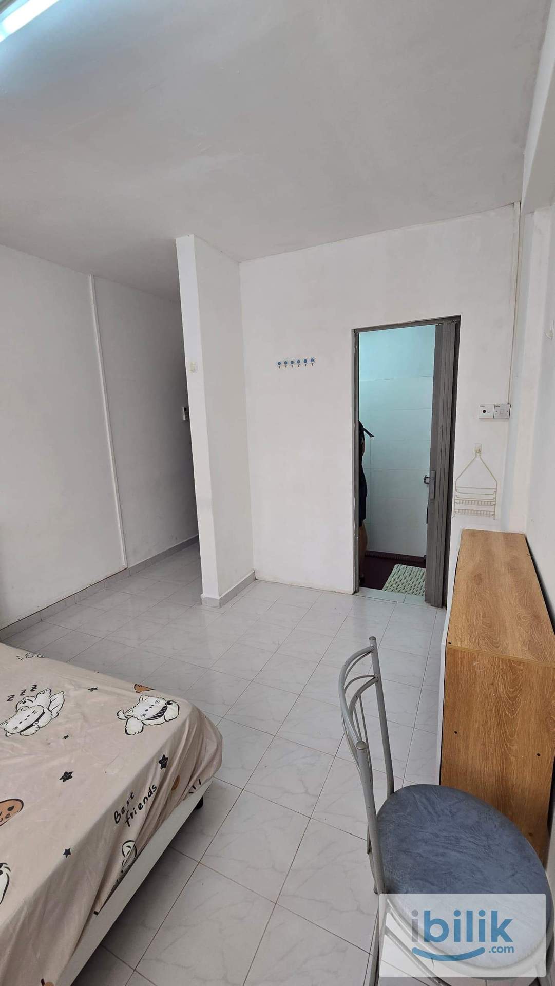 Master Bedroom in Taman Maju Jaya / Pelangi Area Johor Bahru - Image 1