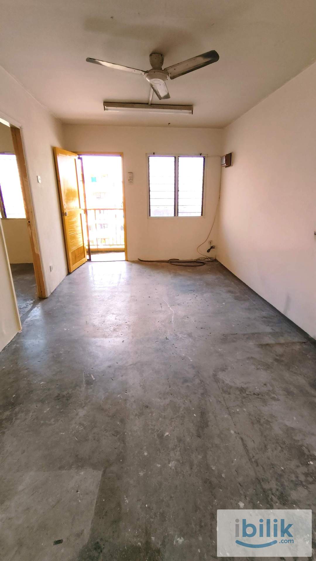 Walk to Lrt - Apartment for rent - Image 1