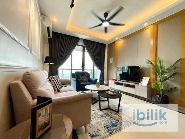 Beautiful Master Room in R&F Princess Cove  - Image 5