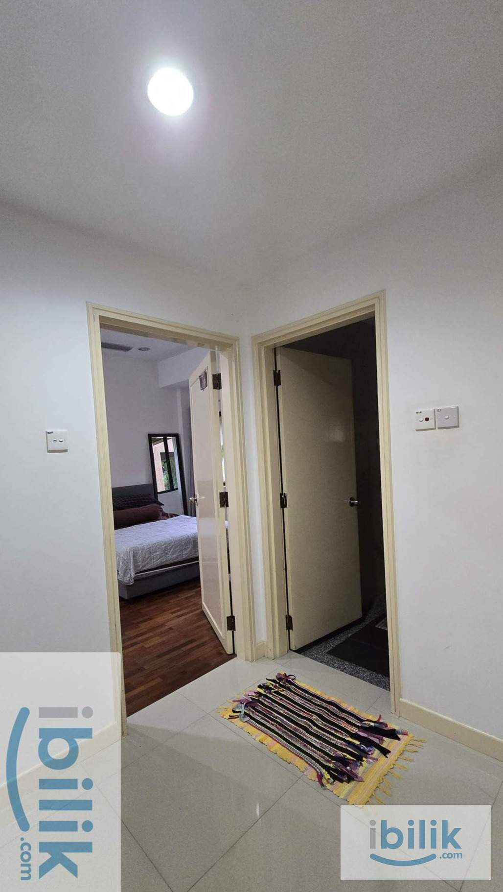 Spacious, Oversized Middle Room in Bangsar Puteri Condominium - Image 4