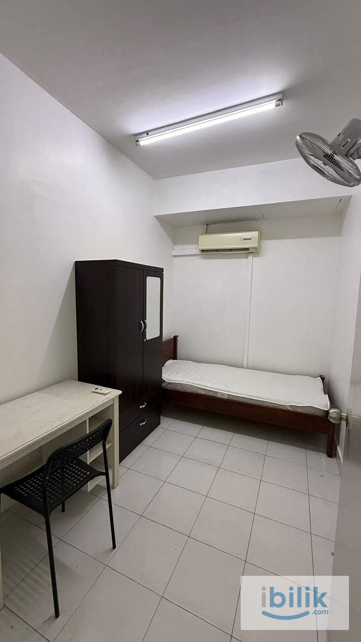 PJS 7 Landed House! ~5mins Walking distance to Taylor University Single Room with Aircond Rent - Image 5