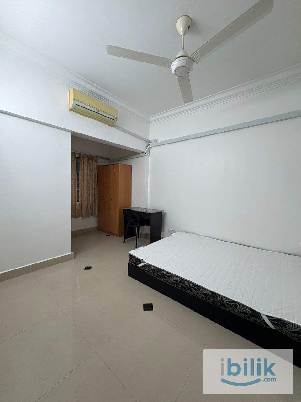 PJS 7 Landed House! ~5mins Walking distance to Taylor University Single Room with Aircond Rent - Image 1