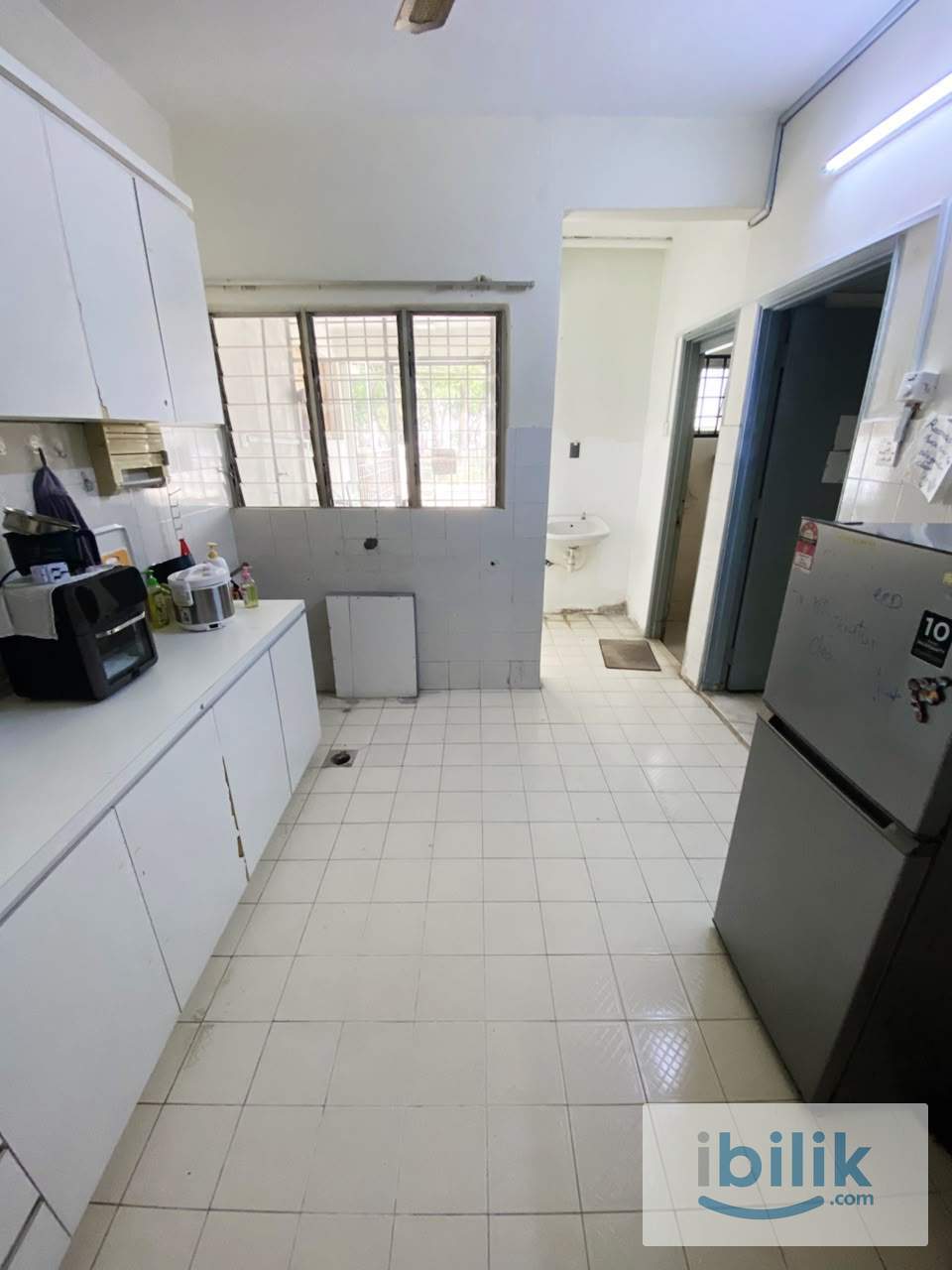 🚩Middle Room at Bandar Utama, Petaling Jaya🚩Nearby👉MRT Bandar Utama,One Utama,Meng Tien Food Court,Ikea Damansara,Atria - Image 4