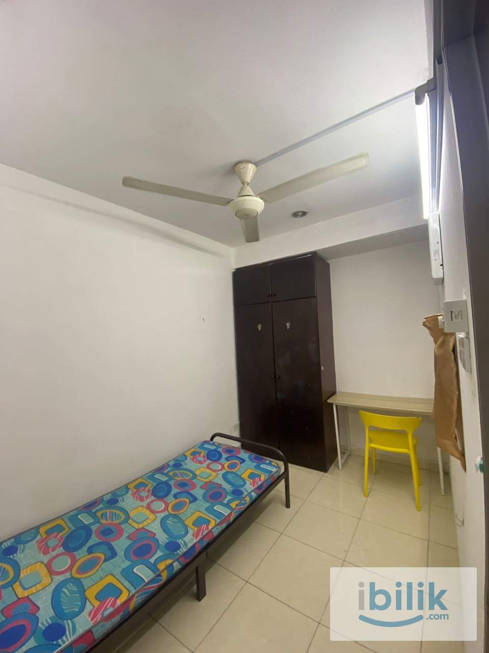🚆 2–3 mins Walk to SS18 LRT 🔥 Near Sunway Pyramid 🛍️ & University 🎓 | 🏡 Furnished Room For Rent - Image 1