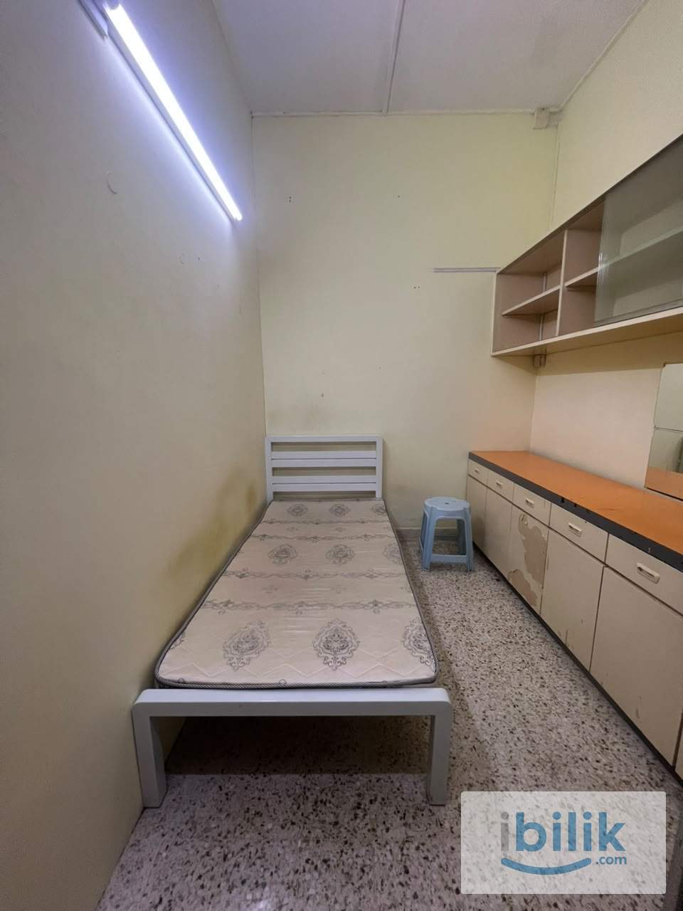 Simple Small Room – Easy Living at Bangsar, Kuala Lumpur - Image 1