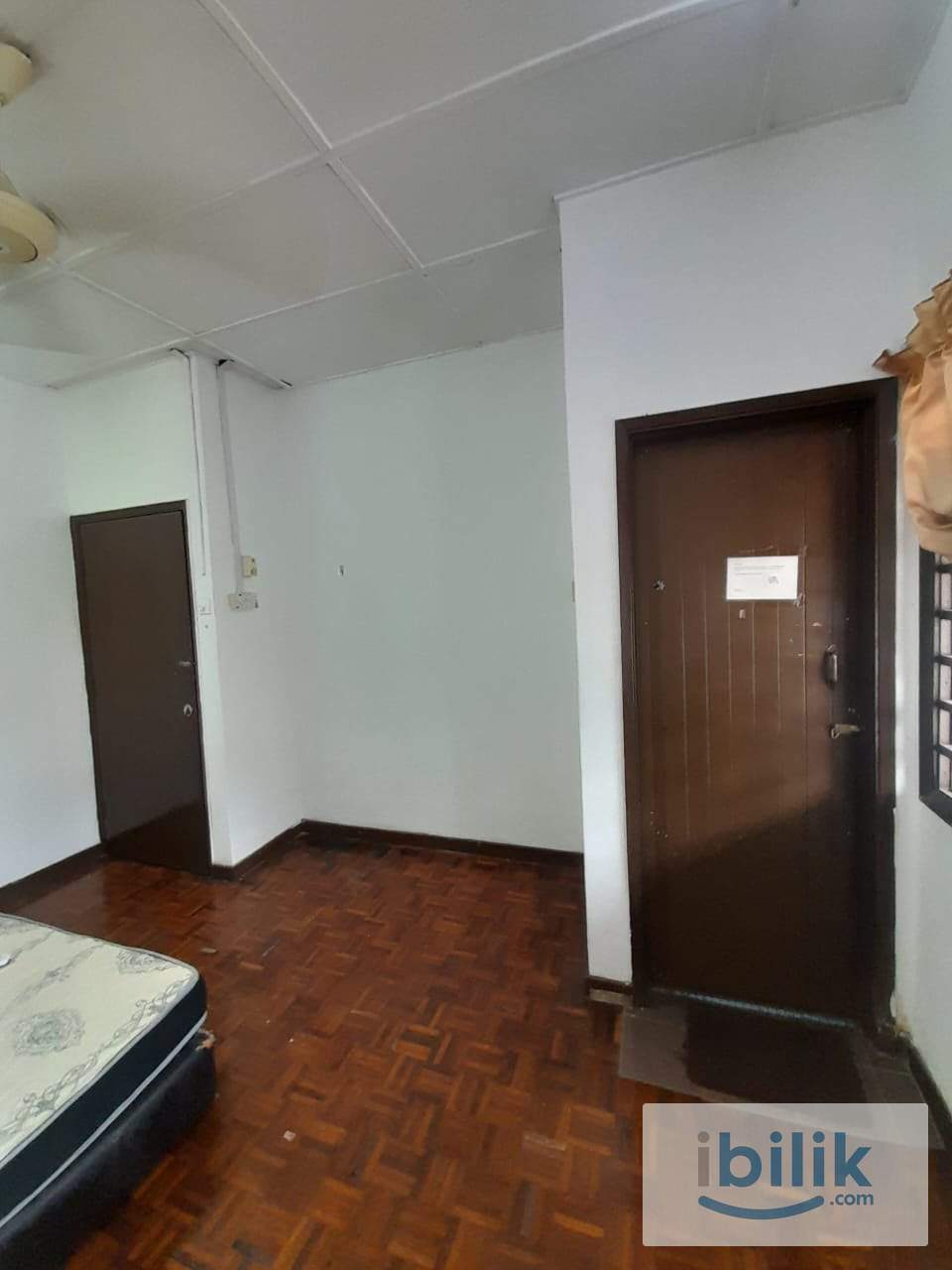 🏡 Single Room Furnished Terrace House @ Taman Bukit Desa, KL - Image 1