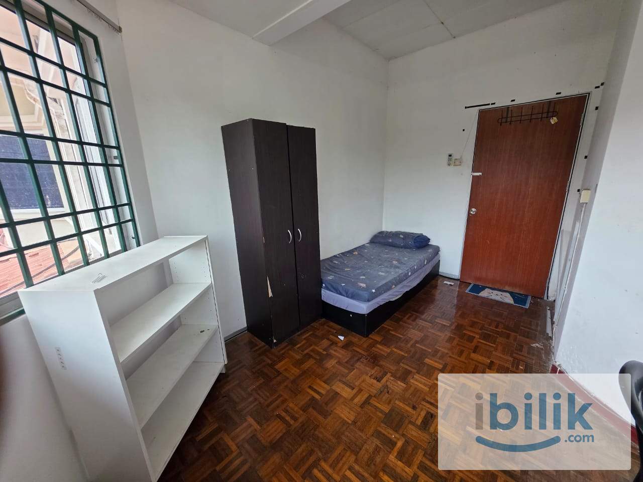 Fully Furnish Middle Room with Air Con❄️Kota Damansara, Petaling Jaya🚈【MRT】Kota Damansara Just Nearby - Image 1