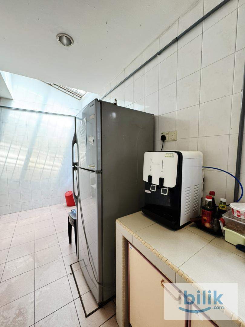 Bandar Puteri 8 Puchong @ Affordable Room Fully Furnished! - Image 7